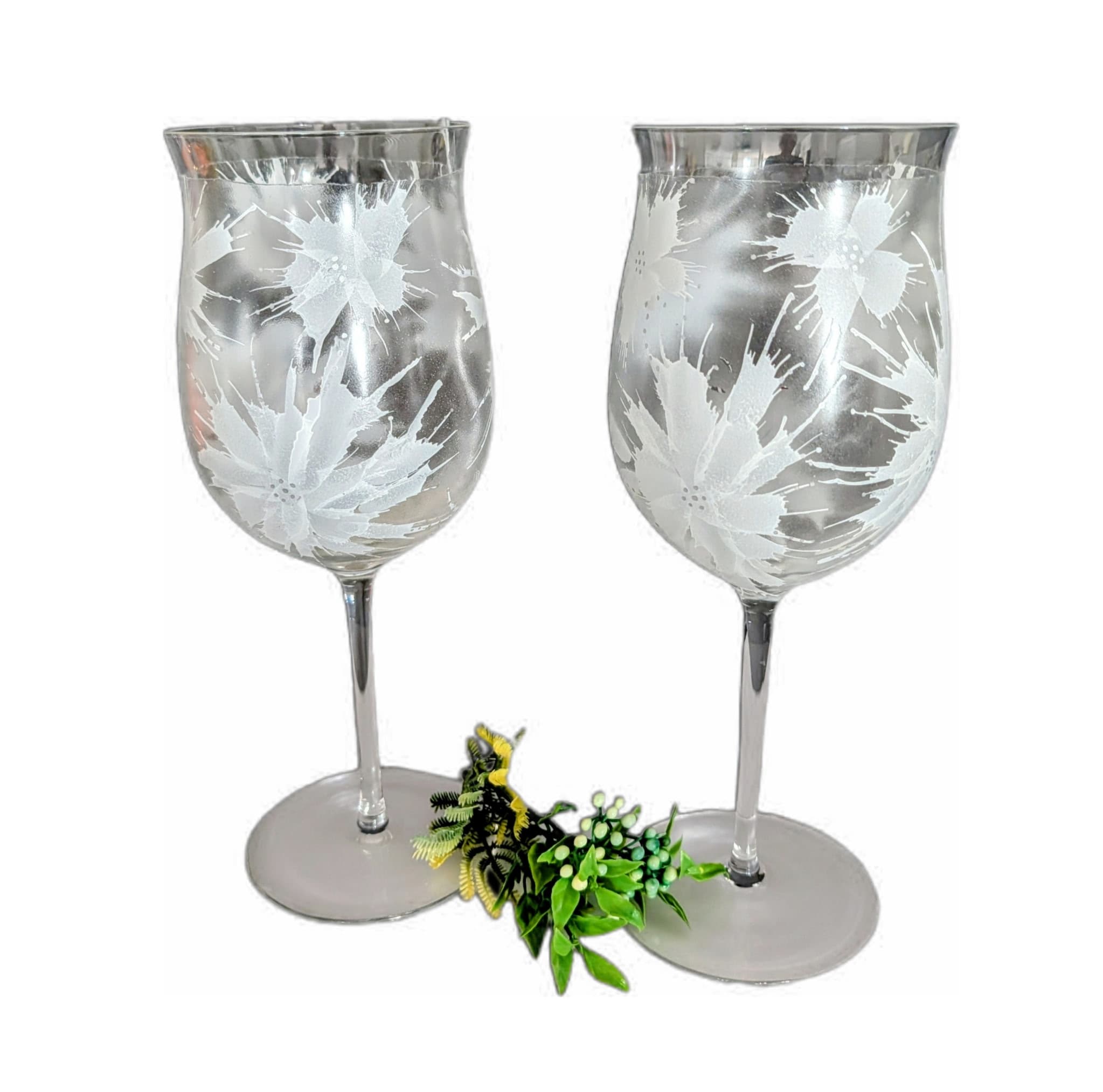 White & Gold Wine Glass Pair